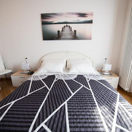 Appartamento Lago Blu Manerba del Garda Eksteriør billede